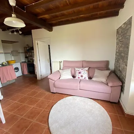 El Campo Daire Castropol